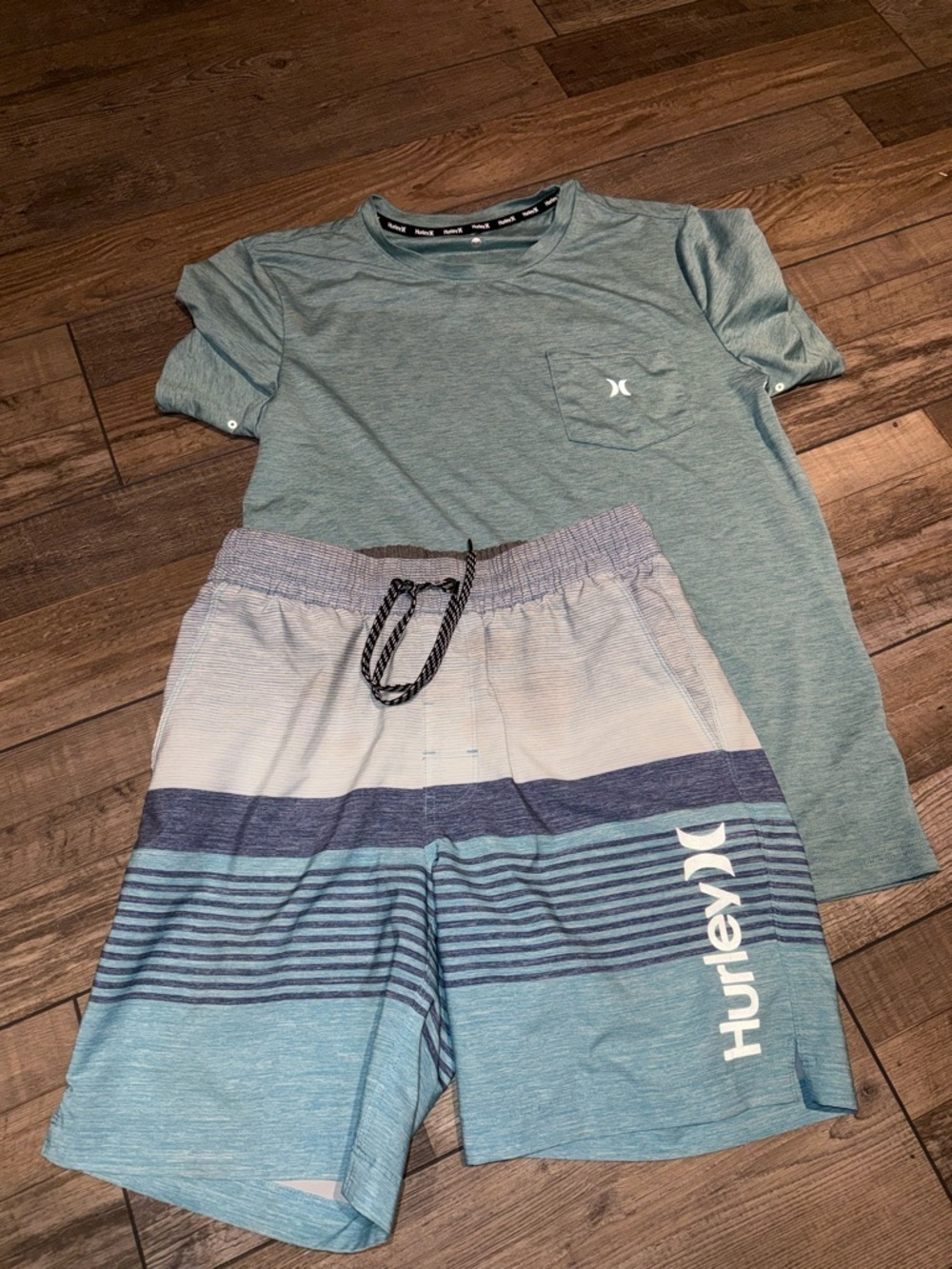 Hurley Men’s Bundle Small Pre-Owned